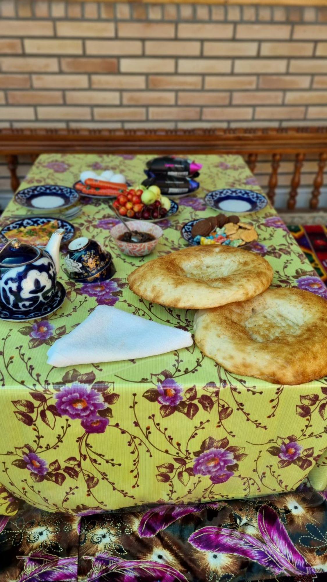 Guest House Muborak Samarkand Exteriör bild